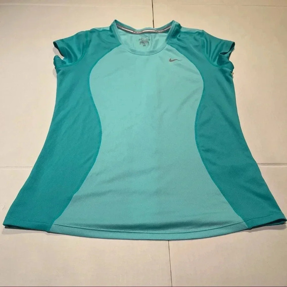 Nike DRI-FIT Exercise Shirt Women Size M - Picture 4 of 13